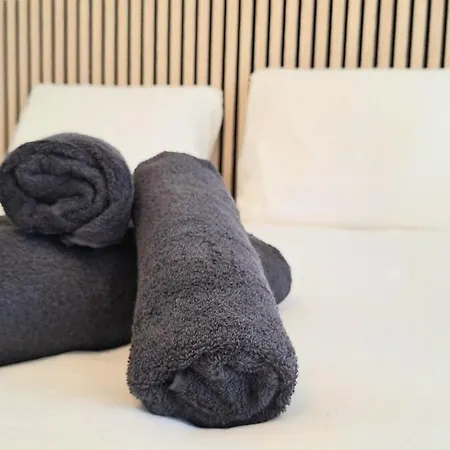 Cosy Et élégant Avec Place Privée Apartamento *