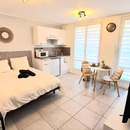 Cosy Et Elegant Avec Place Privee *